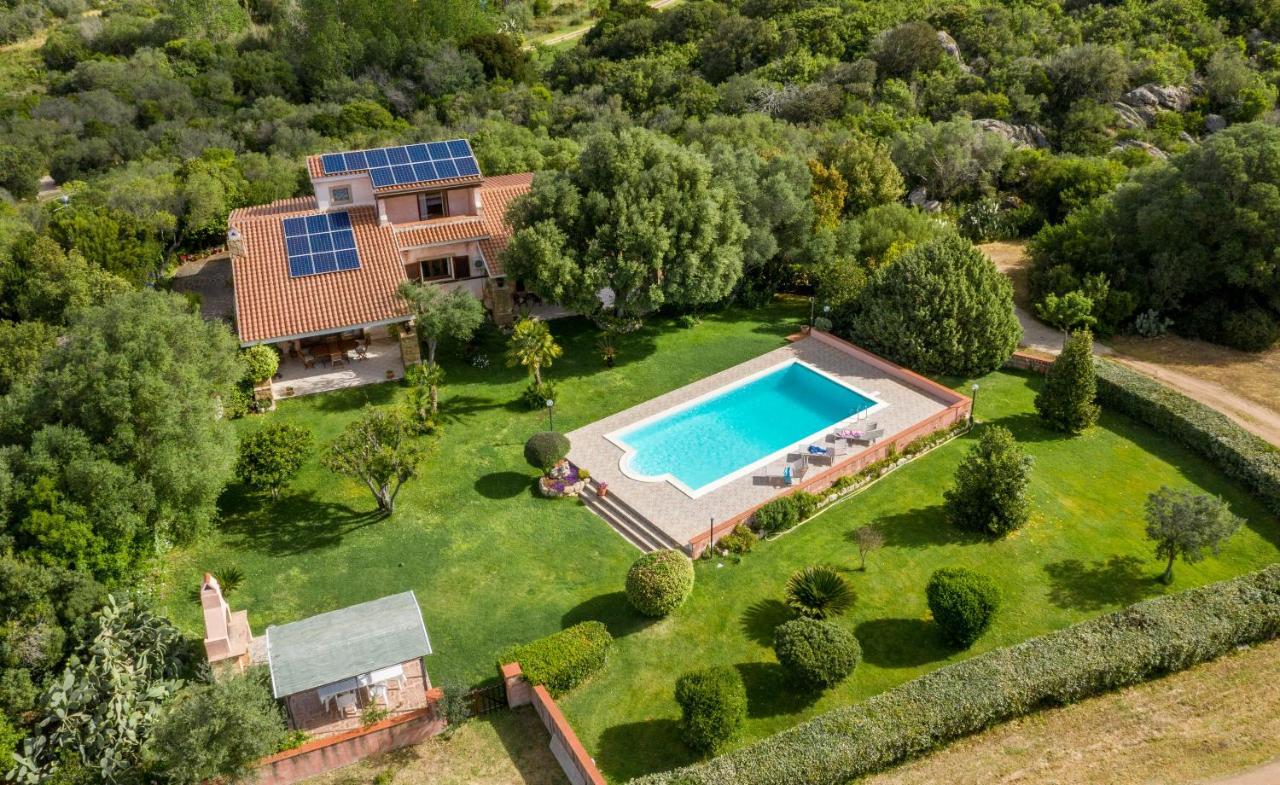 Sardinia Family Villas - Villa Adina With Private Pool In Arzachena Luaran gambar