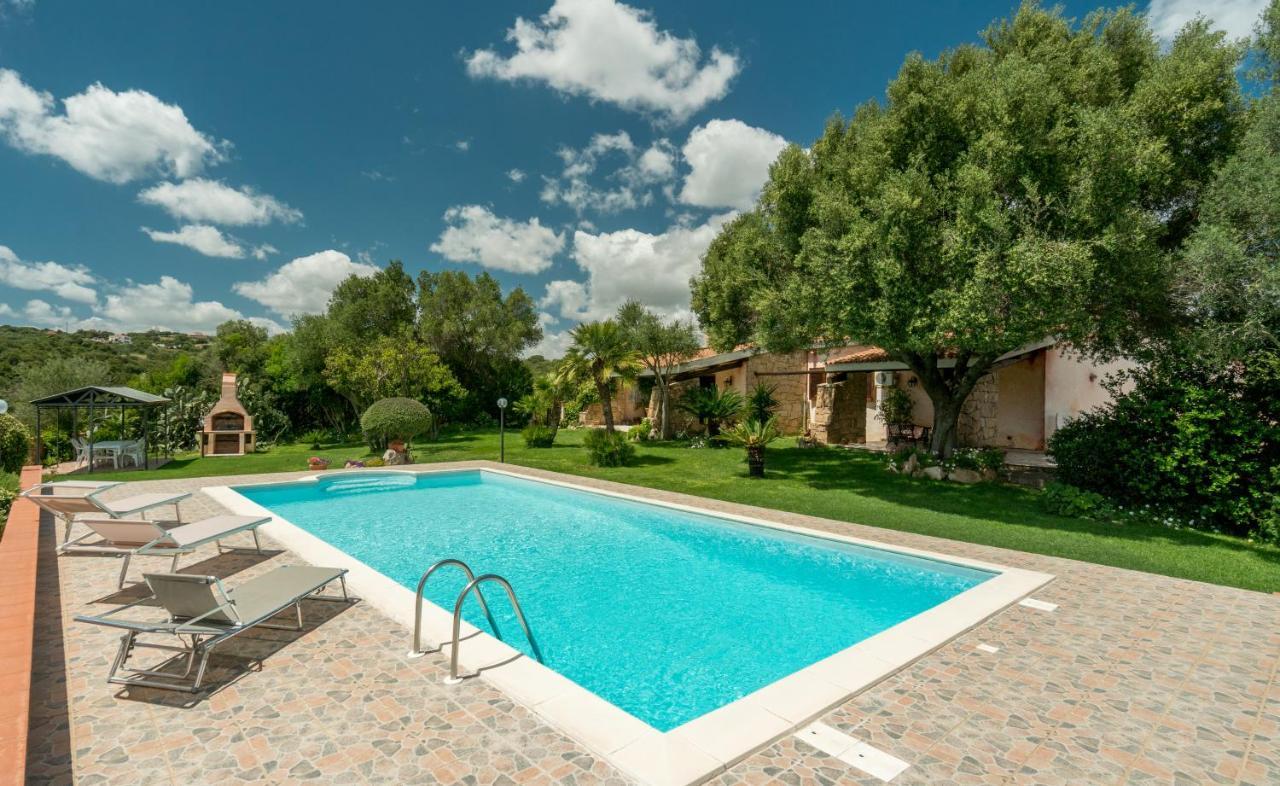 Sardinia Family Villas - Villa Adina With Private Pool In Arzachena Luaran gambar